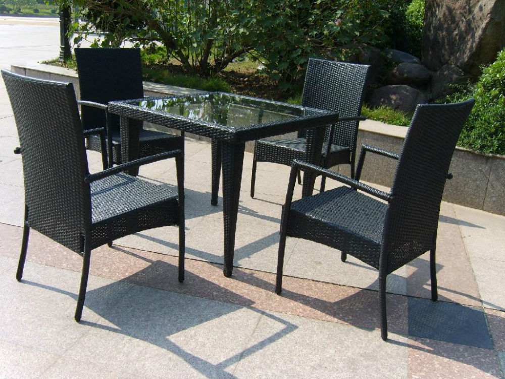 outdoor_furniture_garden_dining_set_wicker_dining_table_and_chair