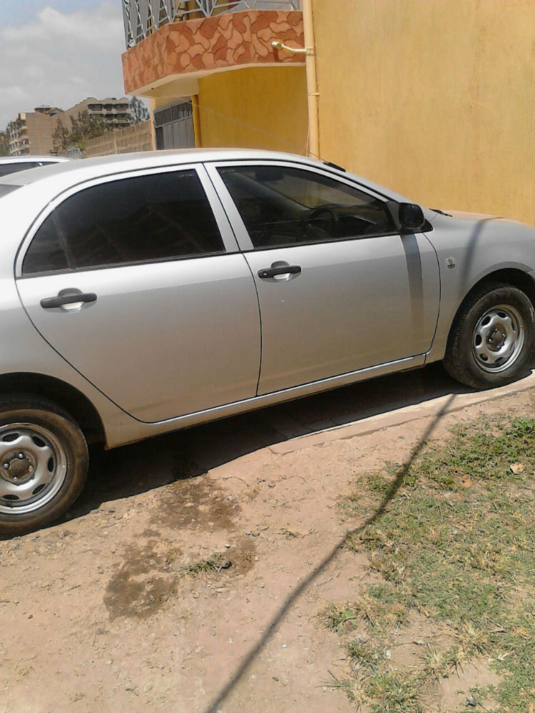 Clean Toyota NZE For Sale - Biashara Kenya