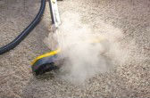 dry-steam-cleaner-to-sanitize-floor-carpet