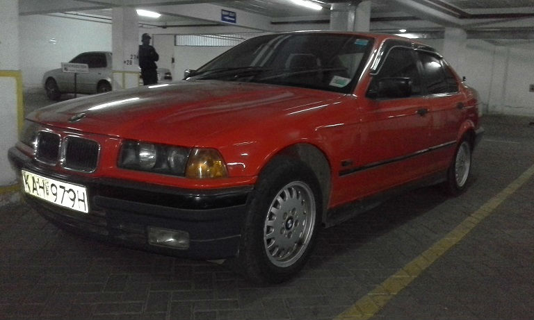 BMW318i 01