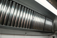 Professional-kitchen-exhaust-systems 1
