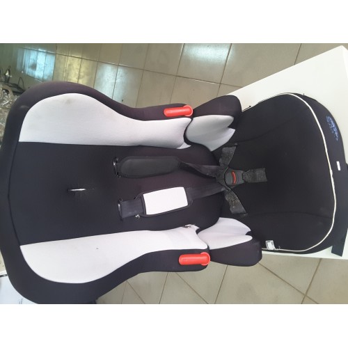 BABY CARSEAT