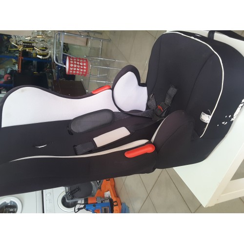 BABY CARSEAT 2