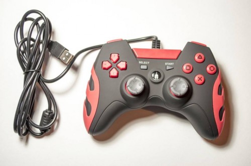 USB Single Gamepad with Rubber Hand Grip FOR laptop desktop computer@ Ksh 600.00