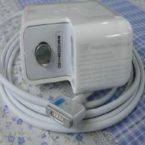 New_original_45W_magsafe_2_Apple_power_adapter