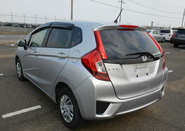 Honda fit back