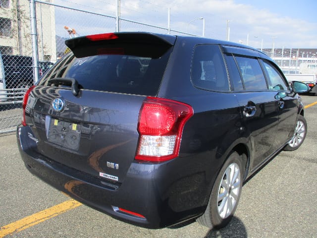 Toyota fielder Hybrid Purple 2